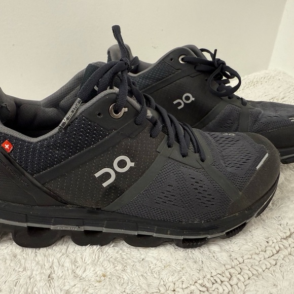 On Running Womens Cloudace Running Shoes Size 7 - Picture 12 of 15